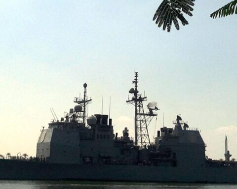 Alman Fırkateyni GKRY'ye Ulaştı; Bölgedeki Güvenlik İçin Ortak Görev Başlatılıyor