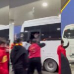 Beşiktaş taraftarlarına kılıçlı saldırı, derbi öncesi gerginlik artırıyor