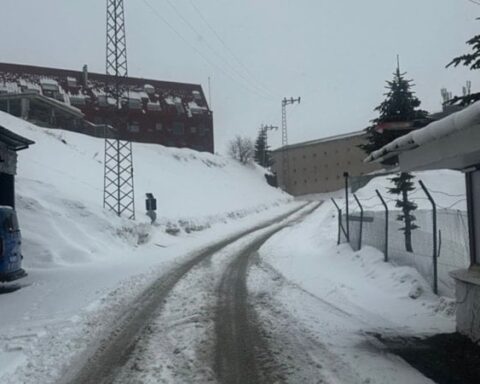 Bolu'da Kar Yağışı Kış Turizmini Canlandırdı