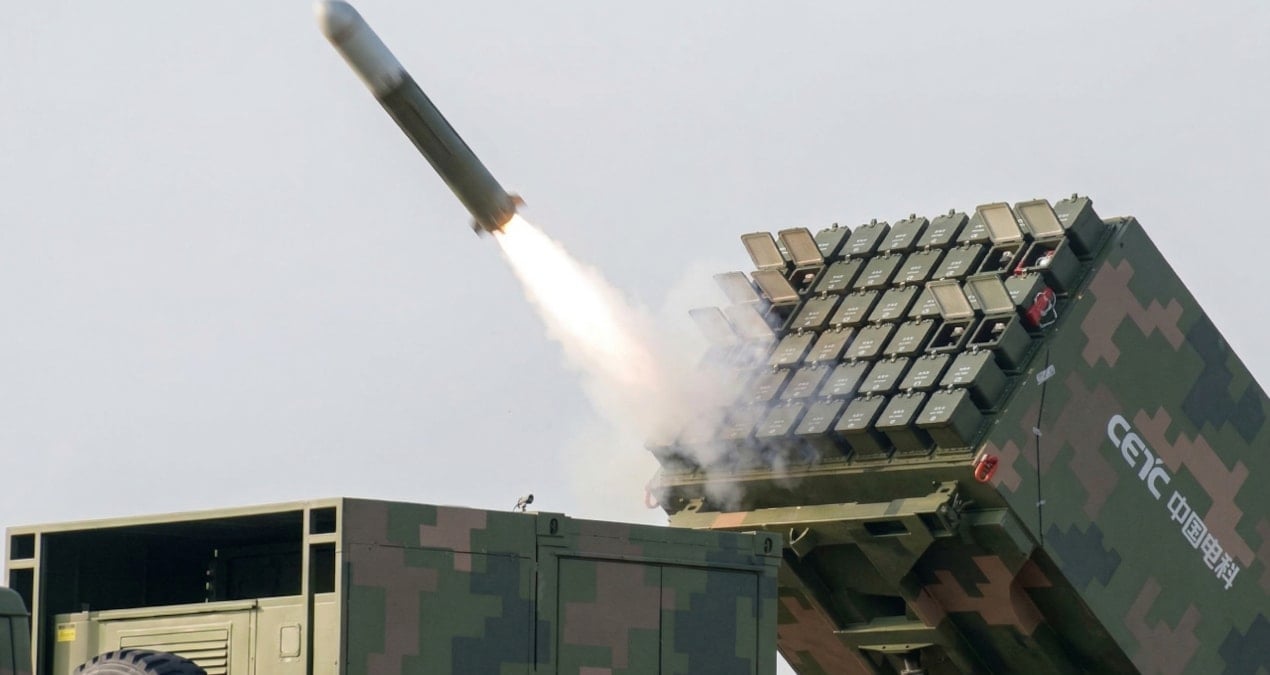 Çin, 96 Dronu Aynı Anda Yönetebilen Yeni Sürü Dron Sistemini Tanıttı