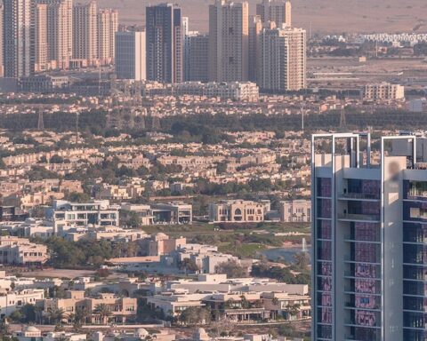 Dubai'de Emlak Değerleri Sert D düştü, Kayıp Milyonlar Gözler Önünde