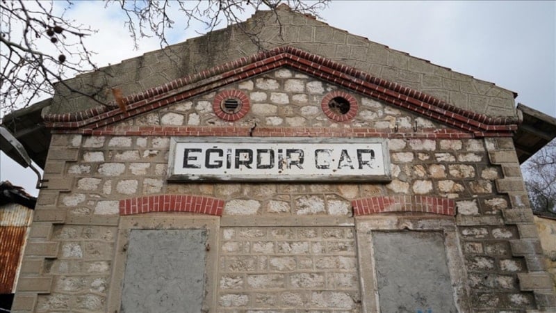 Eğirdir Demiryolu Hattı'nın Restorasyonu Turizm İçin Fırsat Sunuyor