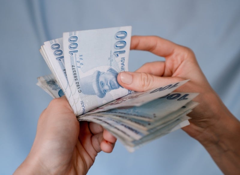 Emeklilikte Çift Maaş Uygulaması Değişiyor: Çalışan Emekliler Maaş Kaybı Riskiyle Karşı Karşıya