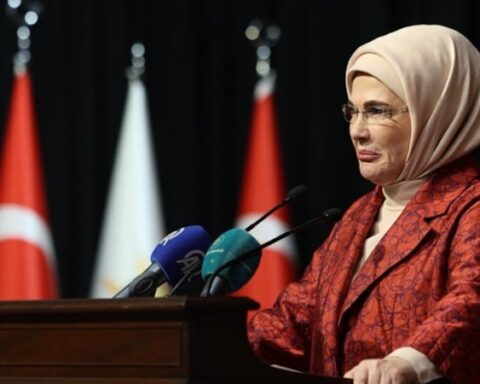 Emine Erdoğan, Çanakkale Zaferi'nin yıl dönümünü andı