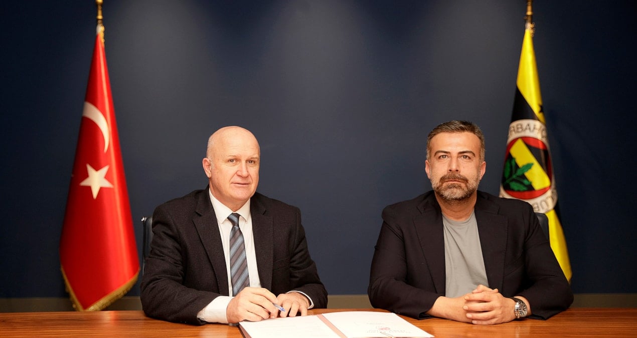 Fenerbahçe'de Futbol Akademisi Genel Koordinatörlüğü'ne Şenol Çorlu Atandı