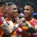 Galatasaraylı İki Futbolcu, Şampiyonlar Ligi'nde Haftanın 11'ine Seçildi