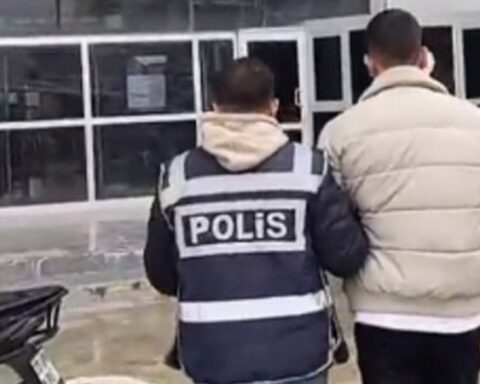 Hatay'da Hapis Cezasıyla Aranan Üç Kişi Gözaltına Alındı