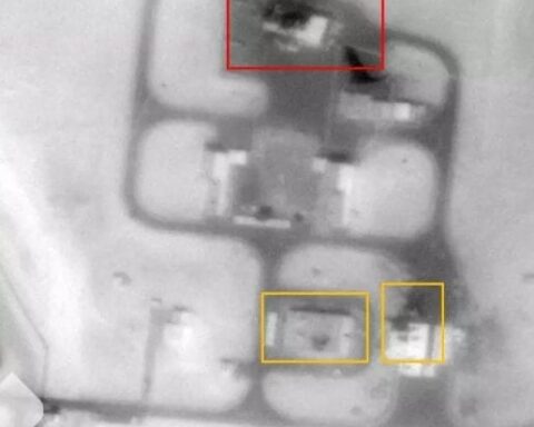 İran, ABD'nin 1 Milyar Dolarlık Radarını İmha Etti