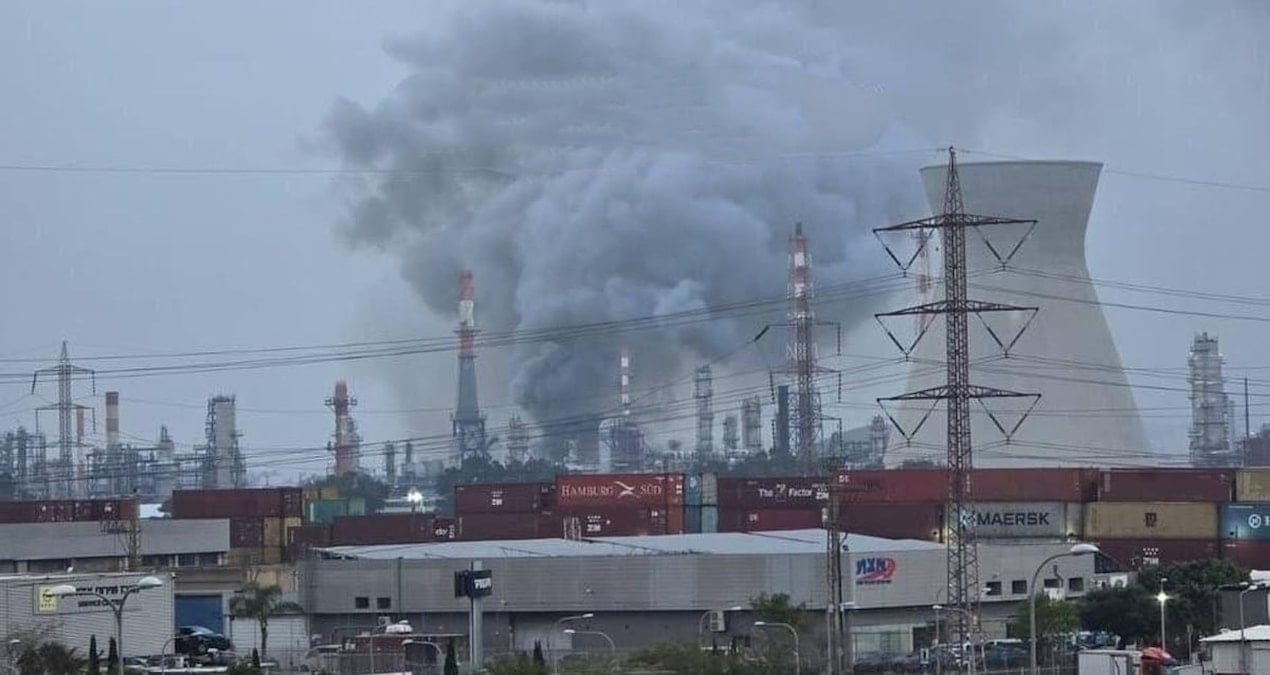 İran'ın Füze Saldırısı Hayfa'daki Enerji Tesislerini Hedef Aldı