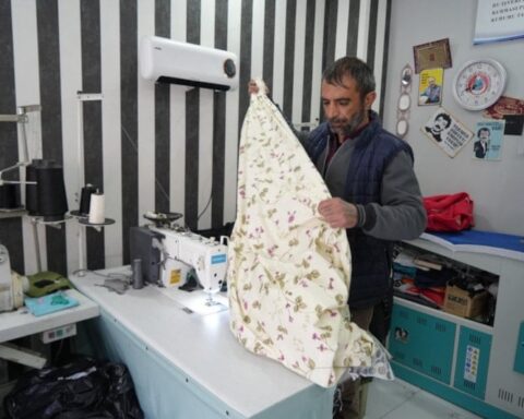 İŞKUR Hibesiyle Terzi Dükkanı Açan Ferhat Gül, Kendi İşinin Patronu Oldu