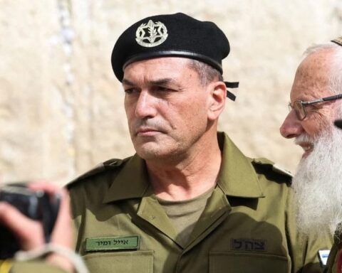 İsrail Ordusu, Savaş Yükünün Taşınamaz Hale Geldiğini İtiraf Ediyor