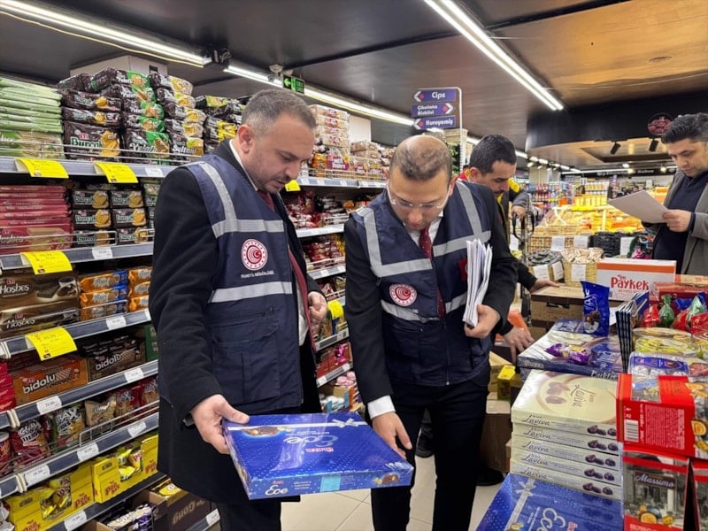 İstanbul'da Bayram Öncesi Market Denetimleri Artarak Süreç 31,9 Milyon Lira Ceza Kesildi