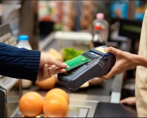 İstanbulluların Yüzde 50,5'i Kredi Kartı Borcunu Ödeyemiyor