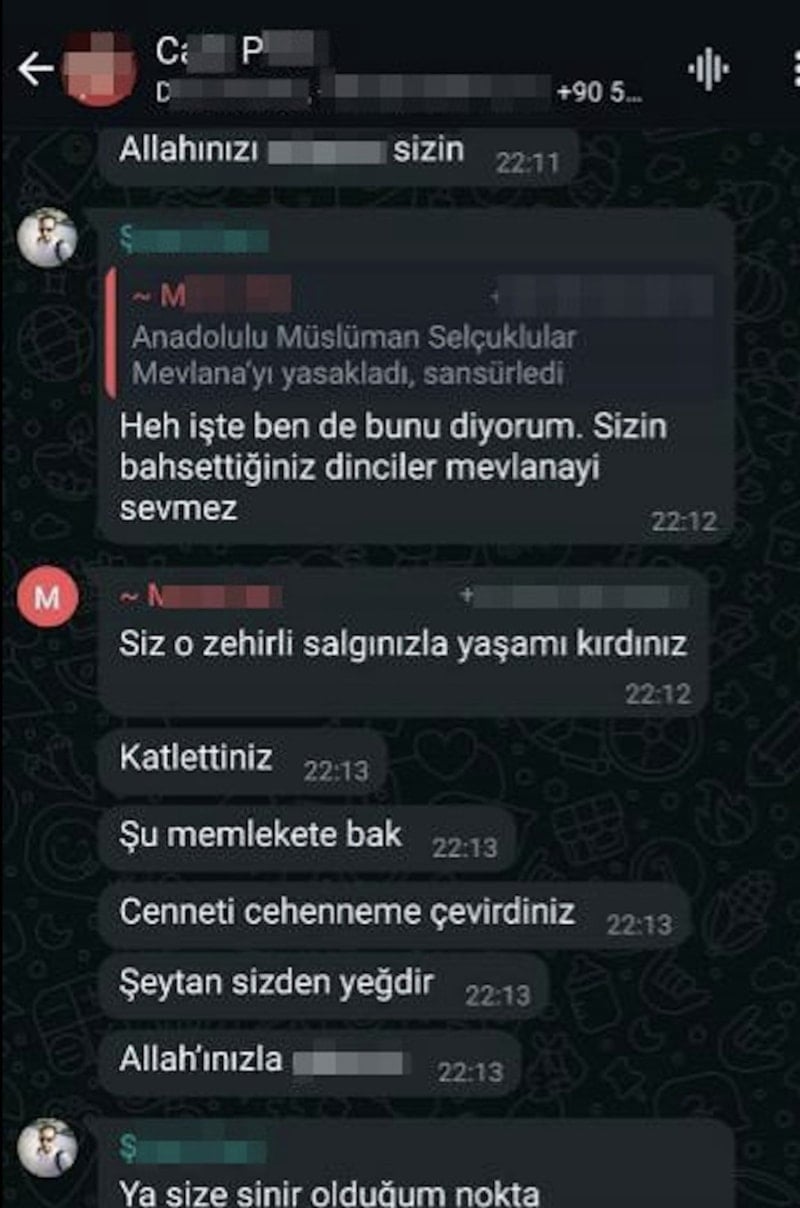 İzmir'de Başörtülü Akademisyene Yönelik Hakaret Davası Açıldı