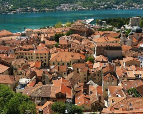 Karadağ, Avrupa Birliği'ne Katılma Sürecinde Öne Çıkıyor