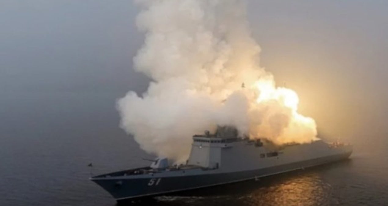 Kuzey Kore, Stratejik Füzeleriyle Askeri Kapasitesini Geliştiriyor