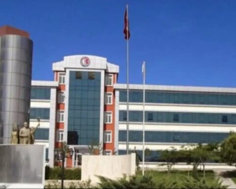 Liyakat Sorunları Gündemde: Torpilli Atamalar Eğitimi Etkiliyor