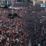 Macaristan’da Seçim Öncesi On Binlerce Kişi Sokaklara Döküldü