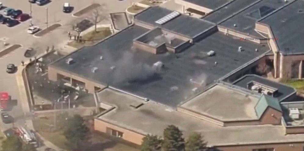 Michigan'da Sinagoga Araçla Çarpma ve Silahlı Saldırı Olayı