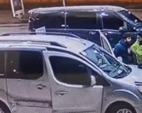 Nevşehir'de boğazında yiyecek sıkışan sürücü jandarmanın müdahalesiyle kurtarıldı