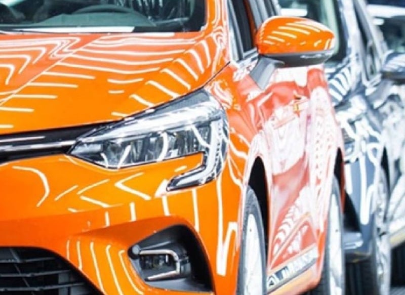 Otomotiv Pazarında Yavaşlama Belirginleşiyor: Savaş ve Enerji Krizi Etkisi