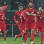 Ozan Kabak, Galatasaray'a geri dönmek için görüşmelere başladı