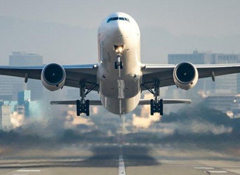 Petrol fiyatlarının artışı, ABD'li havayolu şirketi uçuş kapasitesini düşürecek