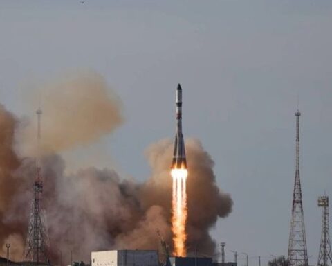 Rusya, Hayati İkmal Malzemeleri Taşıyan Kargo Gemisini Uzaya Fırlattı