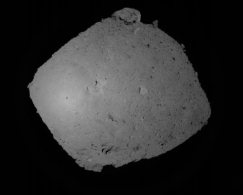 Ryugu Asteroidinden Elde Edilen Veriler, Uzaydaki Yaşamın İzlerini Ortaya Koyuyor