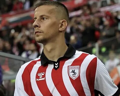 Samsunspor'da Lubomir Satka'nın elinde kırık tespit edildi