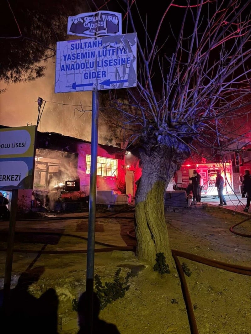 Sultanhisar'da Müstakil Evde Çıkan Yangın Kontrol Altına Alındı