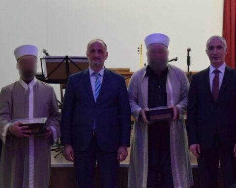 Trabzon Cezaevinde Hükümlüler Hafızlık Eğitimini Tamamladı