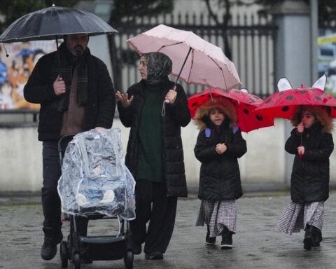 Türkiye Genelinde Gök Gürültülü Sağanak Yağış Bekleniyor
