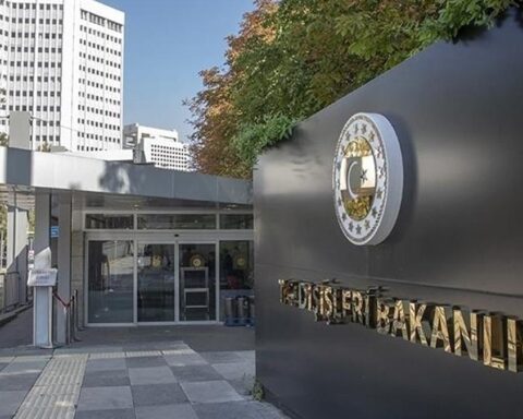 Türkiye, İran-ABD-İsrail Savaşında Ateşkes İçin Pakistan'da Zirve Yapacak