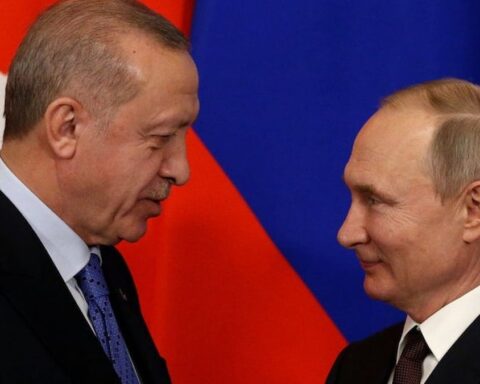 Türkiye ve Rusya Arasındaki Diplomatik İlişkilerde Soğuk Rüzgarlar Esti