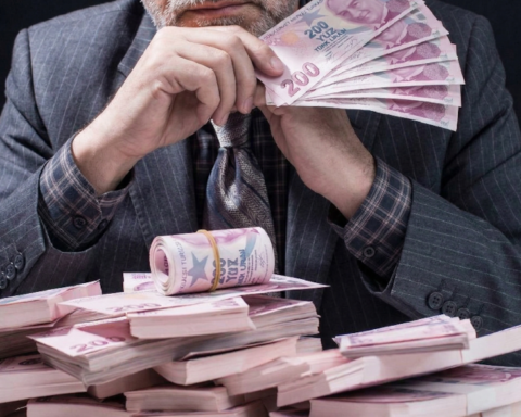Yatırımcılar için beyanname süresi sona eriyor: Ceza riskine dikkat edilmeli