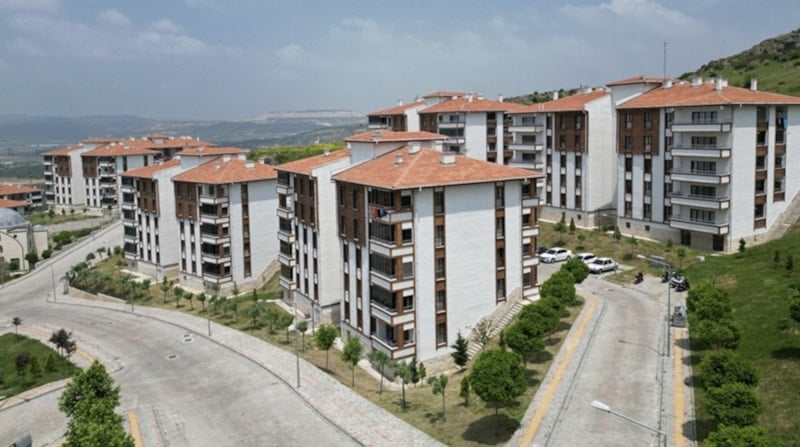 Yüzyılın Sosyal Konut Projesi'nde Kura Heyecanı Devam Ediyor