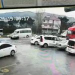 Zonguldak'ta işçi servisi ile otomobil çarpıştı; 7 yaralı hastaneye kaldırıldı