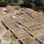 3 yaşındaki çocuk, Tel Aviv yakınlarında tarihi bir eser buldu