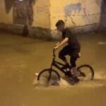 Adana'da Şiddetli Yağış, Cadde ve Sokakları Göle Çevirdi