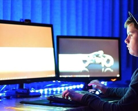 Ailelerin Dikkat Etmesi Gereken Bilgisayar Oyunları ve Çocuklar Üzerindeki Etkileri
