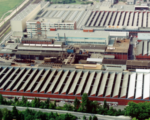 Alman Manroland Sheetfed Üretimi Durduruyor: 660 Çalışan İşten Çıkarılacak