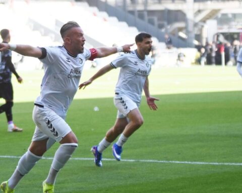 Altay, 3. Lig'de kalarak düşme hattından kurtuldu
