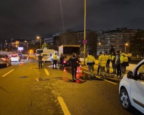Ankara'da Motosiklet Kazasında Sürücü Ağır Yaralandı