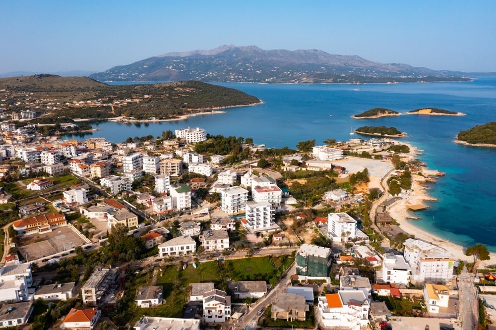 Arnavutluk'un Ksamil'i Türklere Vizesiz Tatil Fırsatı Sunuyor