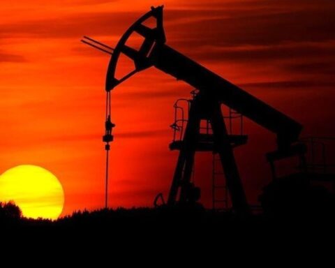 BAE, OPEC'ten Ayrıldığını Duyurdu: Petrol Pazarında Şok Etki Yaratacak