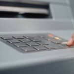 Bankalar Müşterilerine Nakit Para Çekme Tavsiyesinde Bulunuyor