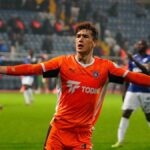 Başakşehir, Shomurodov'un Bonservisini Aldı