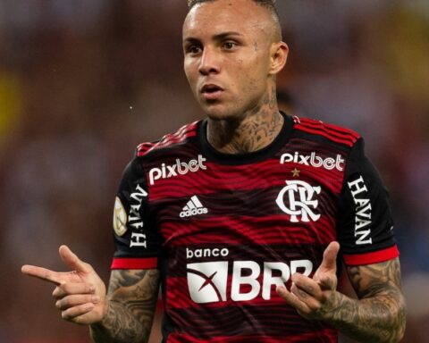 Beşiktaş, Everton Cebolinha ile transfer görüşmelerine başladı