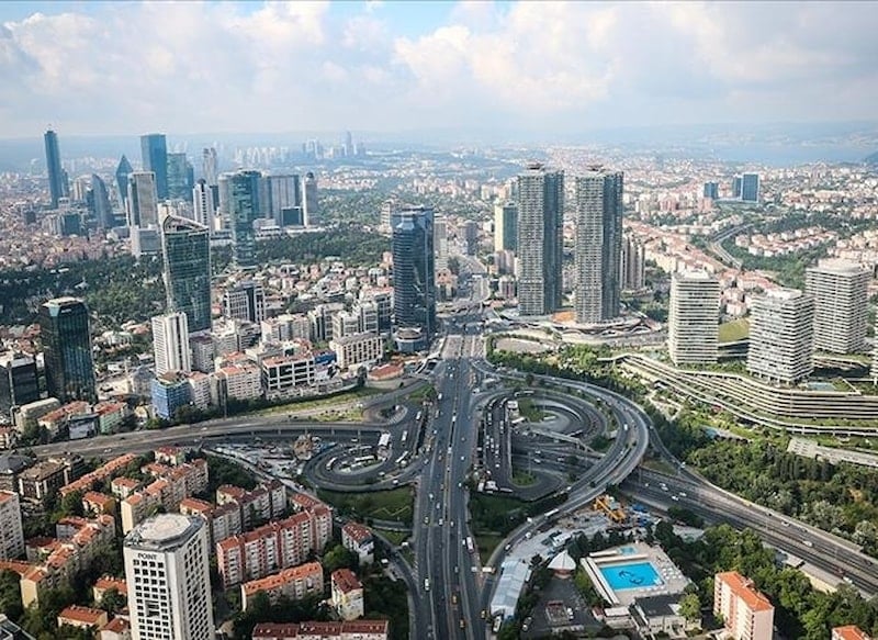 Beyaz yakalıların ikinci iş olarak kuryeliğe yönelmesi arttı